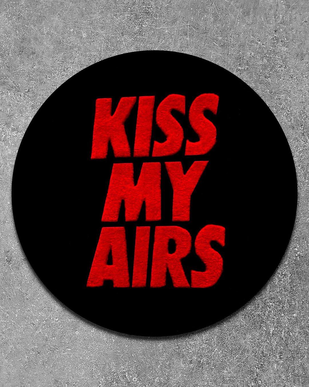 KISS MY AIRS Custom Rugs , Custom Handmade Rug For Bedroom and Living room