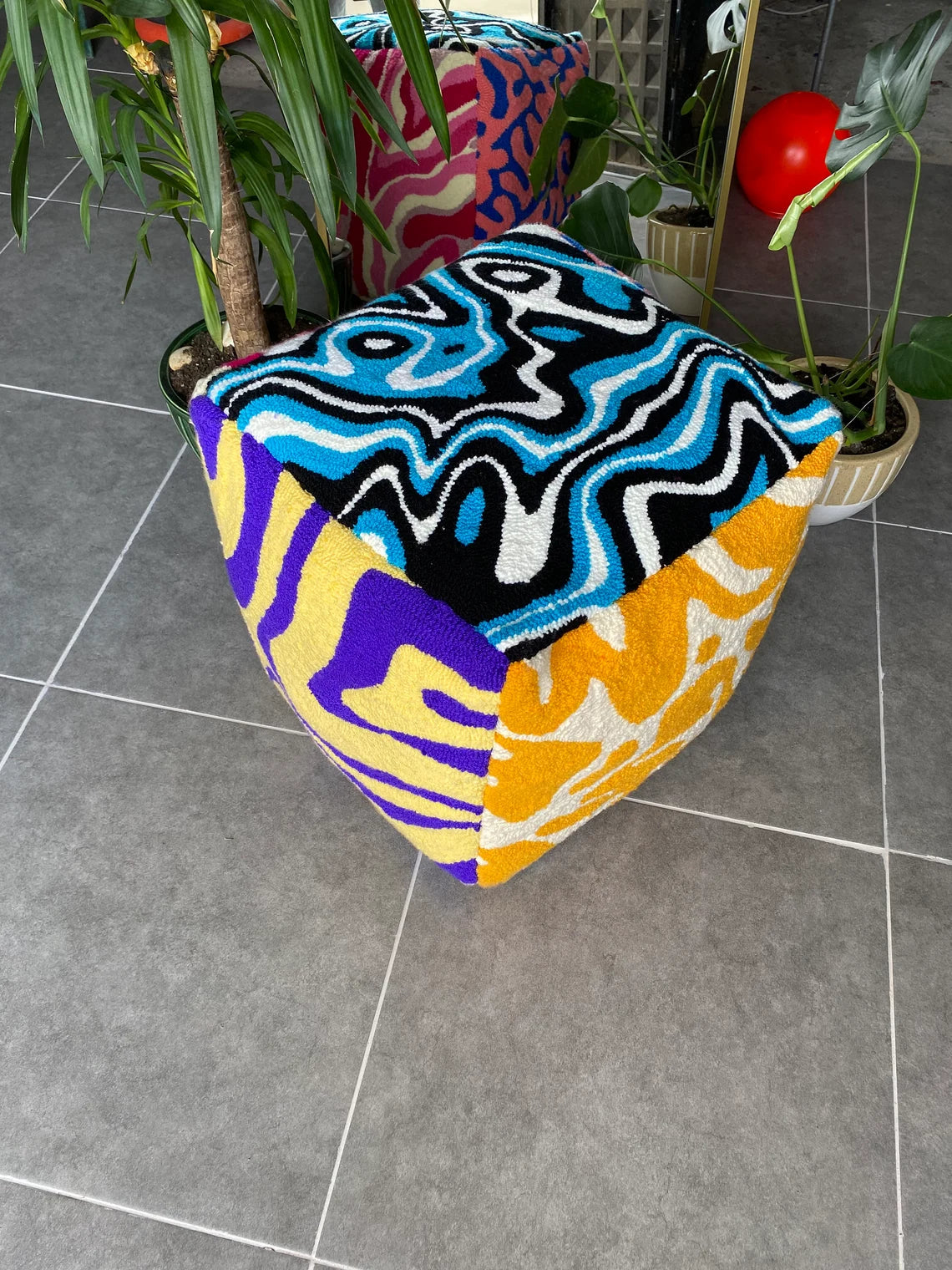 Psychedelic Tufted Ottoman Pouf Cover (Unstuffed) / Moroccan Pouf / Bohemian / Chaotic Lsd Tufted Rug Pouf / %100 Handmade